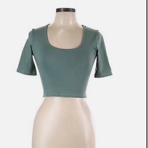 Never worn paragon athletic top